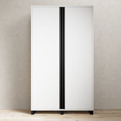 Шкаф для одежды с распашными дверцами